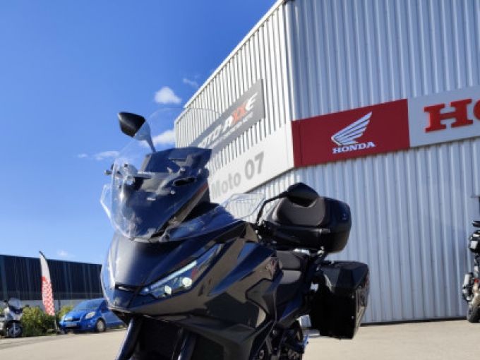 HONDA NT 1100 DCT 4