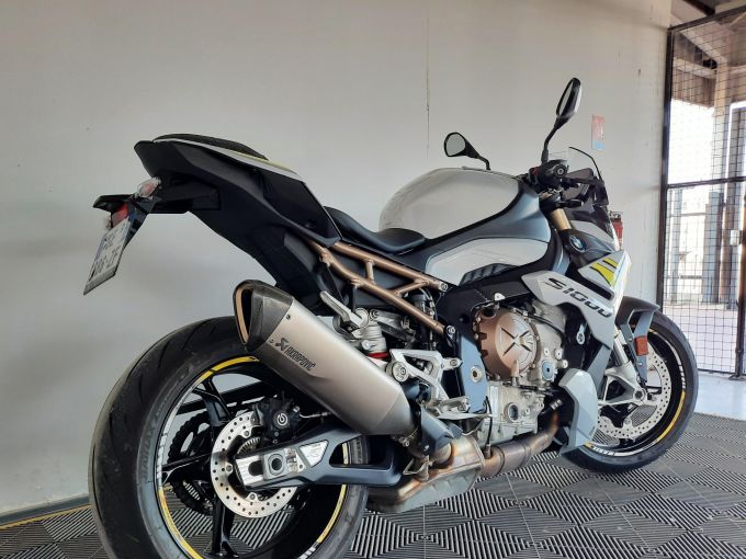 BMW S 1000 R 4