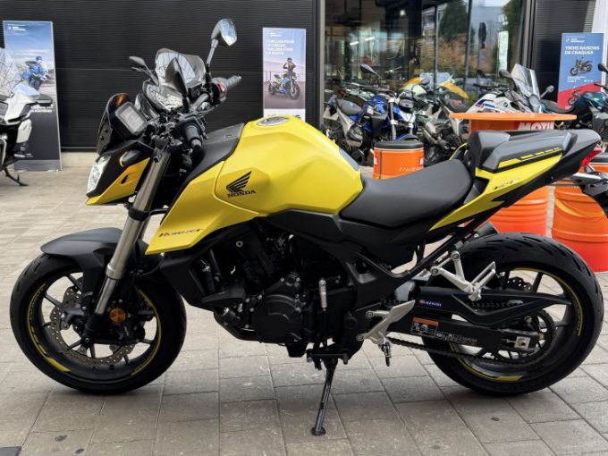 HONDA CB750 Hornet 35 kW 4