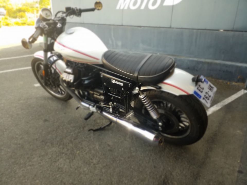 MOTO GUZZI V9 ROAMER 850 4