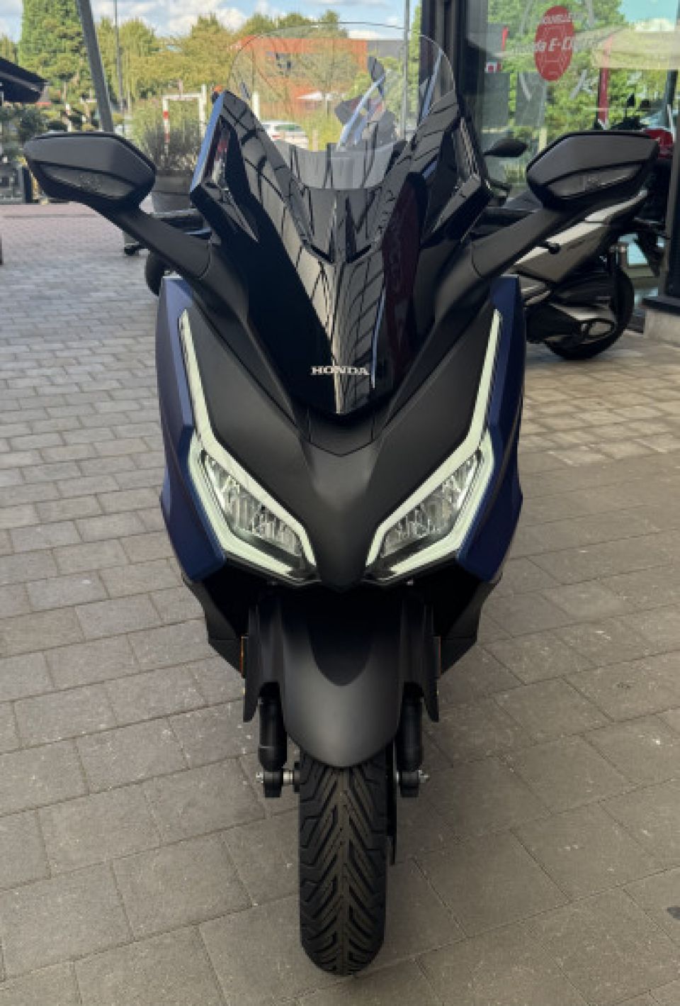 HONDA NSS FORZA 125 4