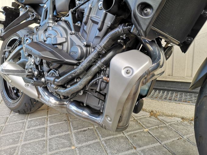 YAMAHA MT-07 (47.5CV) 4