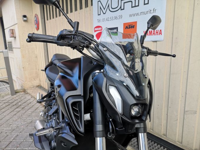 YAMAHA MT-07 (47.5CV) 4