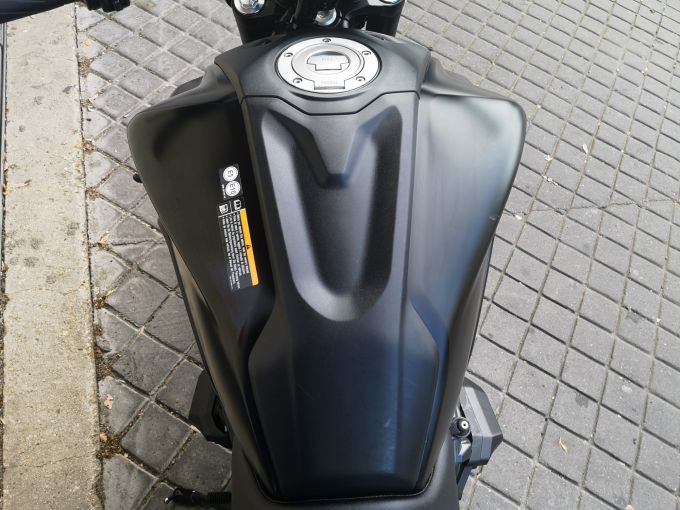 YAMAHA MT-07 (47.5CV) 4