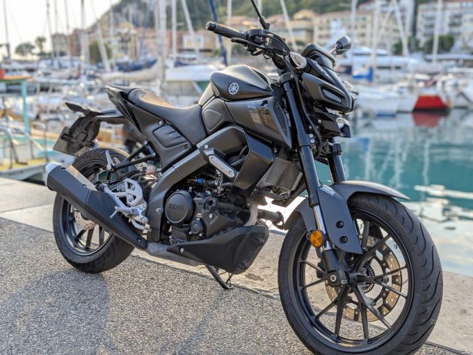 YAMAHA MT-125 ABS 4