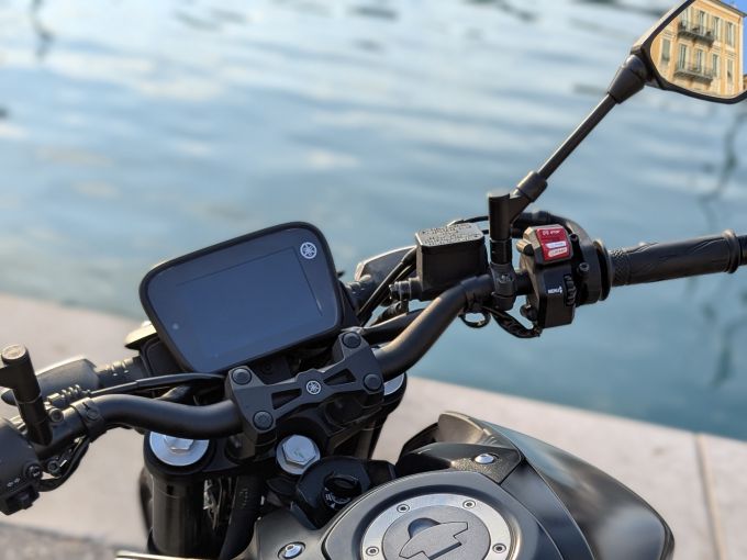 YAMAHA MT-125 ABS 4