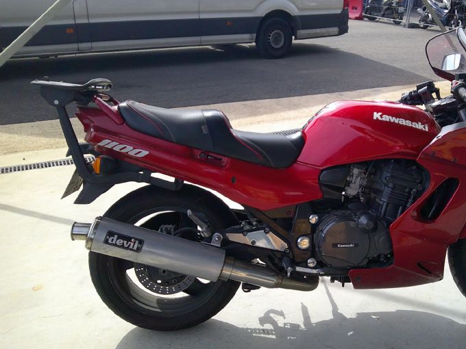 KAWASAKI GPZ 4