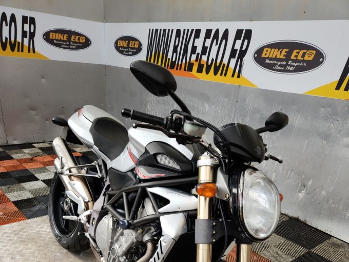 MV AGUSTA BRUTALE 989 R 4