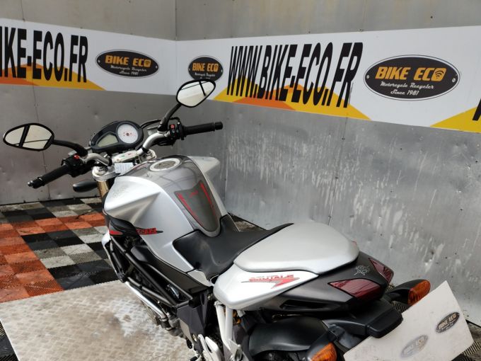 MV AGUSTA BRUTALE 989 R 4