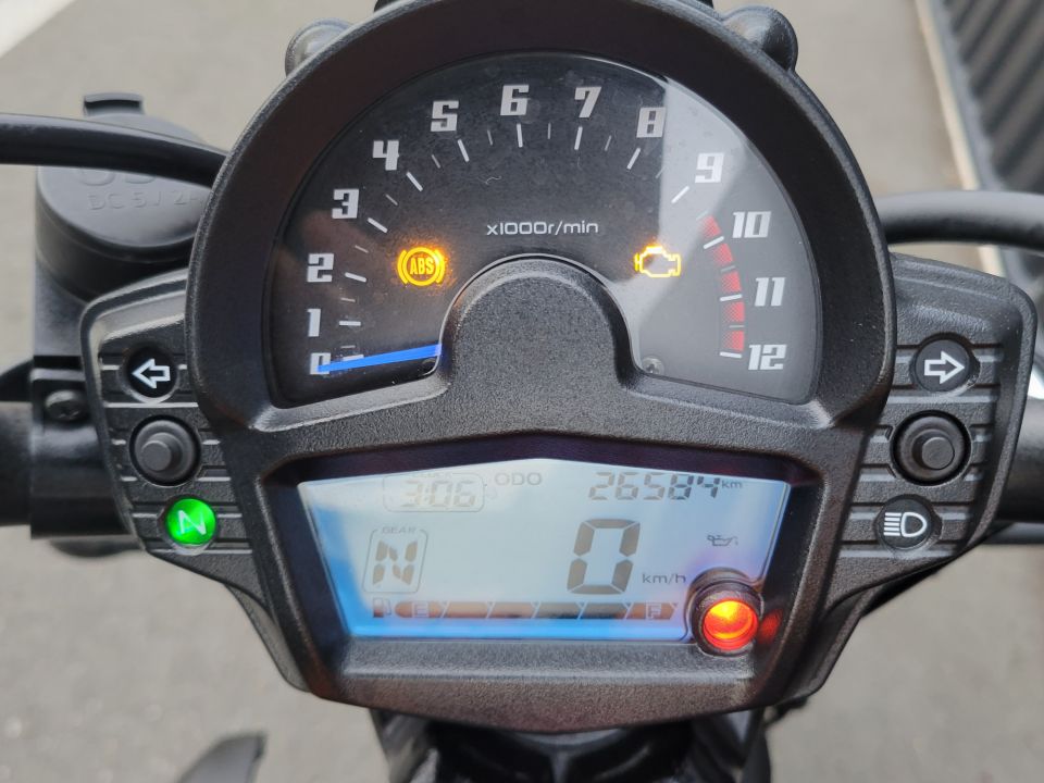 KAWASAKI VULCAN 650 S 4