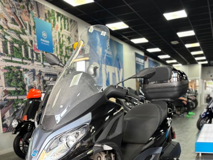 PIAGGIO MP3 300 HPE ABS ASR 4