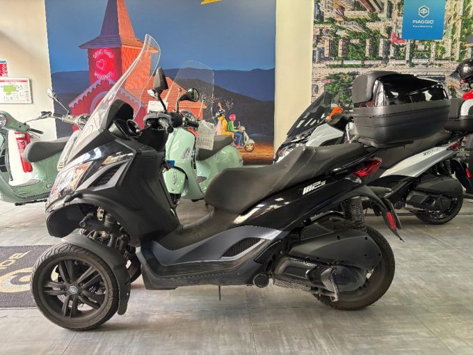 PIAGGIO MP3 300 HPE ABS ASR 4