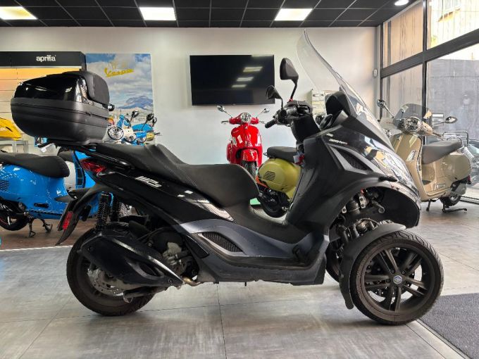 PIAGGIO MP3 300 HPE ABS ASR 4