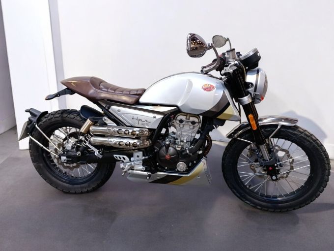 FB MONDIAL HPS 125 HIPSTER 4