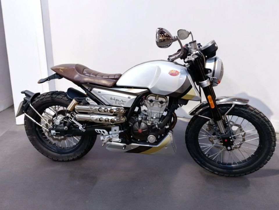 FB MONDIAL HPS 125 HIPSTER 4