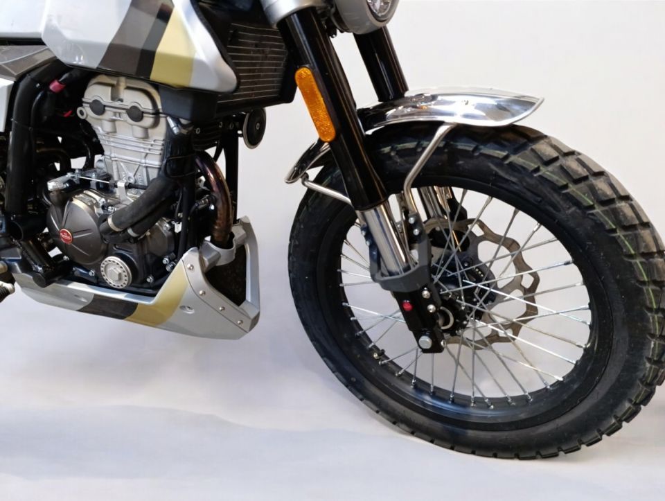 FB MONDIAL HPS 125 HIPSTER 4