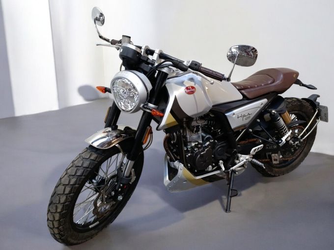 FB MONDIAL HPS 125 HIPSTER 4