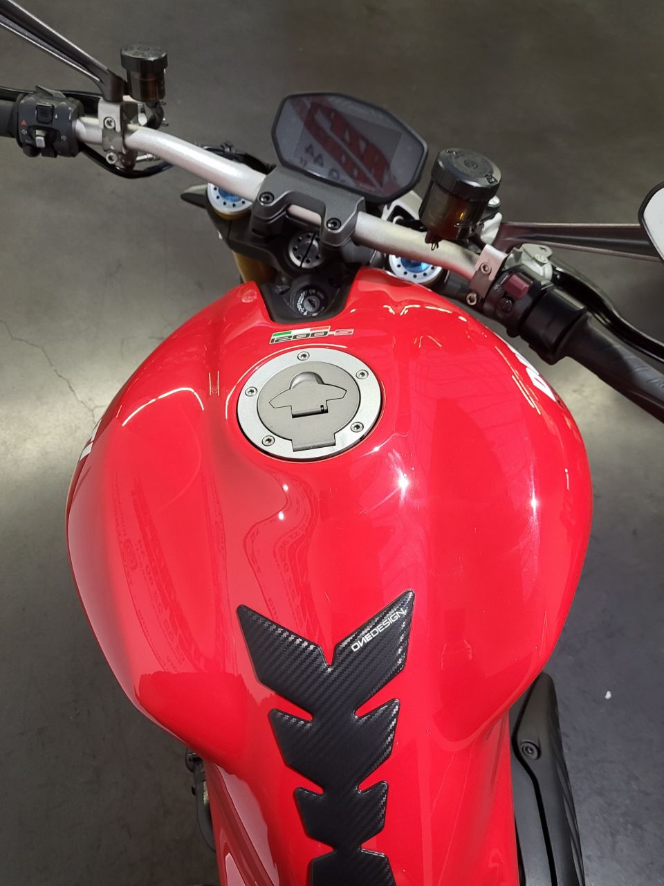 DUCATI MONSTER 1200 S 4