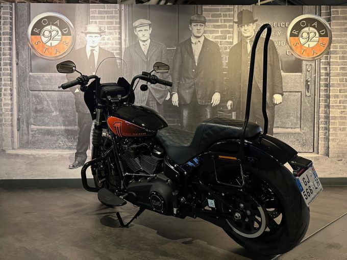 HARLEY-DAVIDSON SOFTAIL STREET BOB 1868 4
