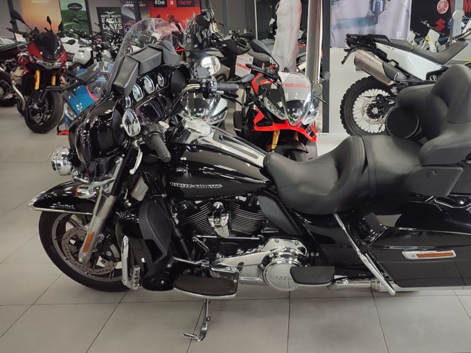 HARLEY-DAVIDSON TOURING ELECTRA GLIDE 1868 ULTRA LIMITED 4