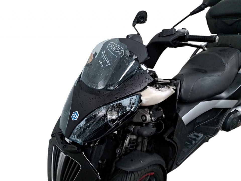 PIAGGIO MP3 400 4