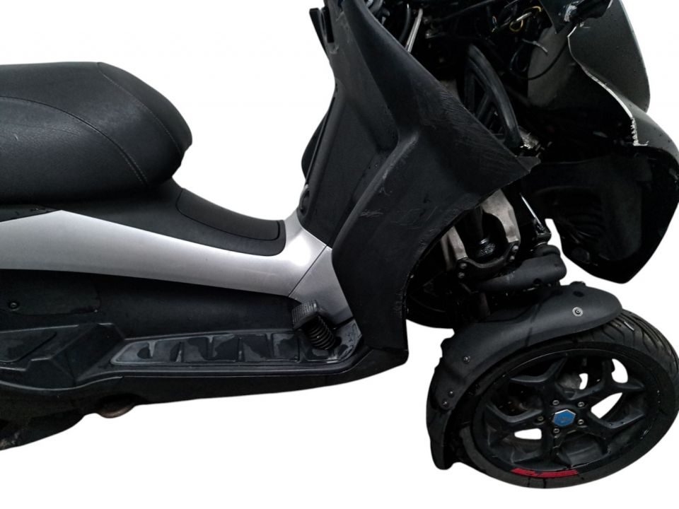 PIAGGIO MP3 400 4