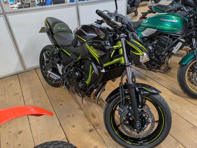 KAWASAKI Z 650 4