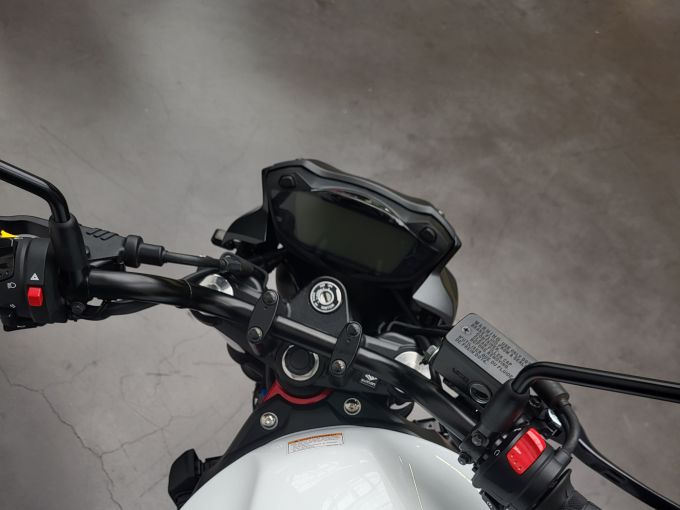 SUZUKI SV 650 4