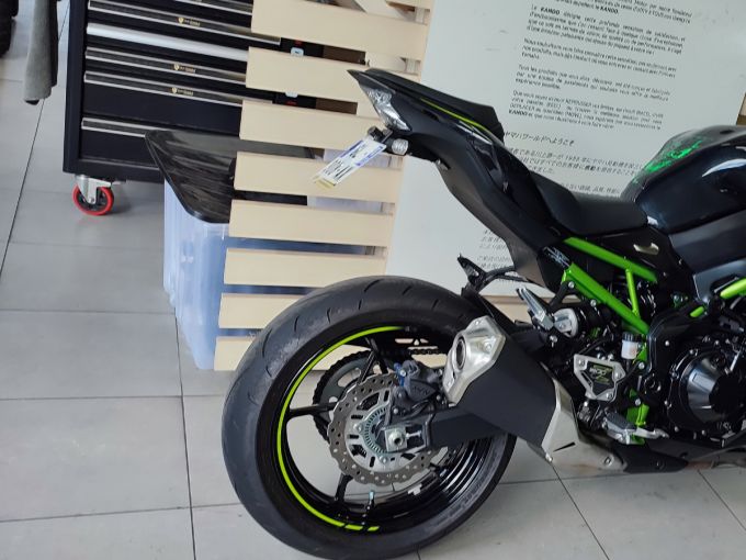 KAWASAKI Z 900 4