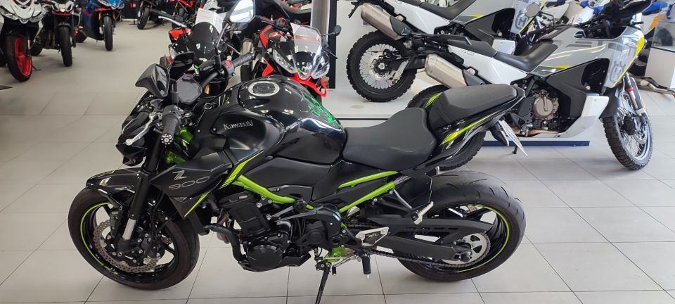 KAWASAKI Z 900 4