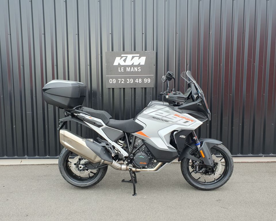 KTM 1290 SUPER ADVENTURE S 4