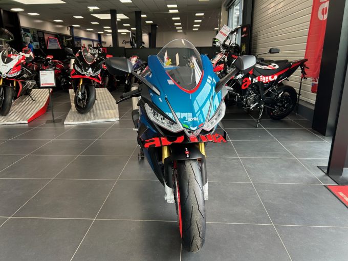 APRILIA RSV4 1100 4