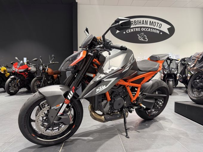 KTM 1290 SUPER DUKE RR 4
