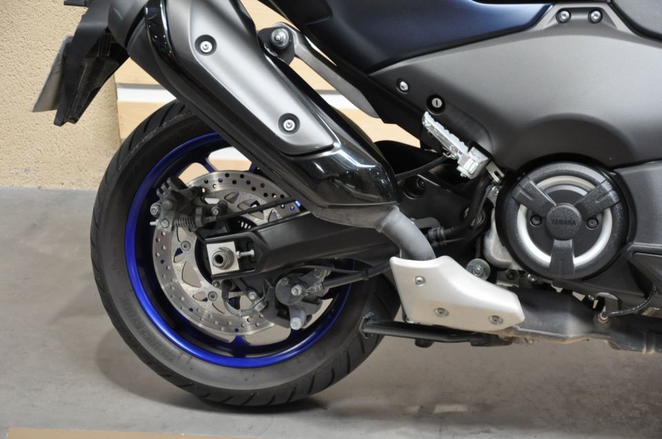 YAMAHA XP T-MAX 560 4