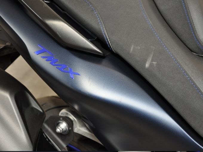 YAMAHA XP T-MAX 560 4