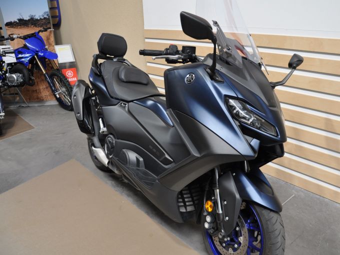 YAMAHA XP T-MAX 560 4