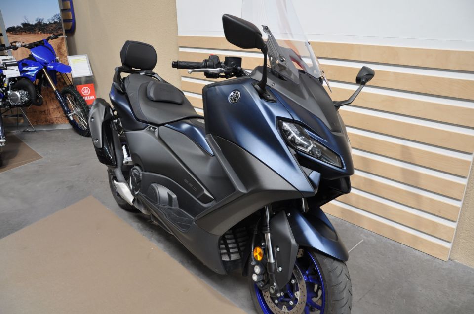 YAMAHA XP T-MAX 560 4