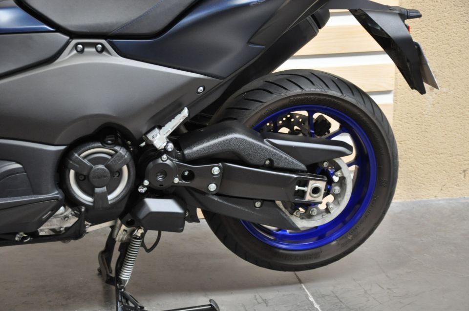 YAMAHA XP T-MAX 560 4