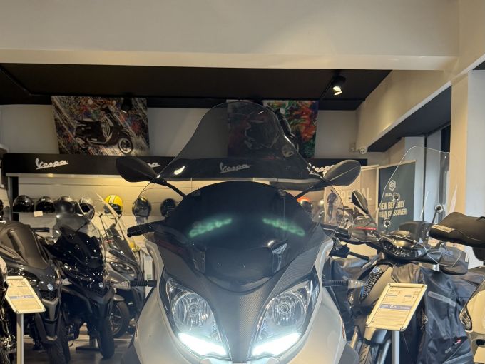 PIAGGIO MP3 400 HPE MY22 4