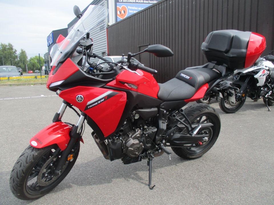 YAMAHA TRACER 7 4