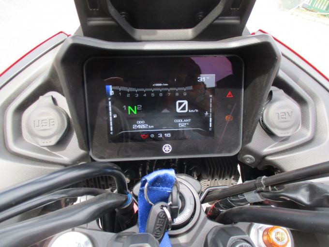 YAMAHA TRACER 7 4