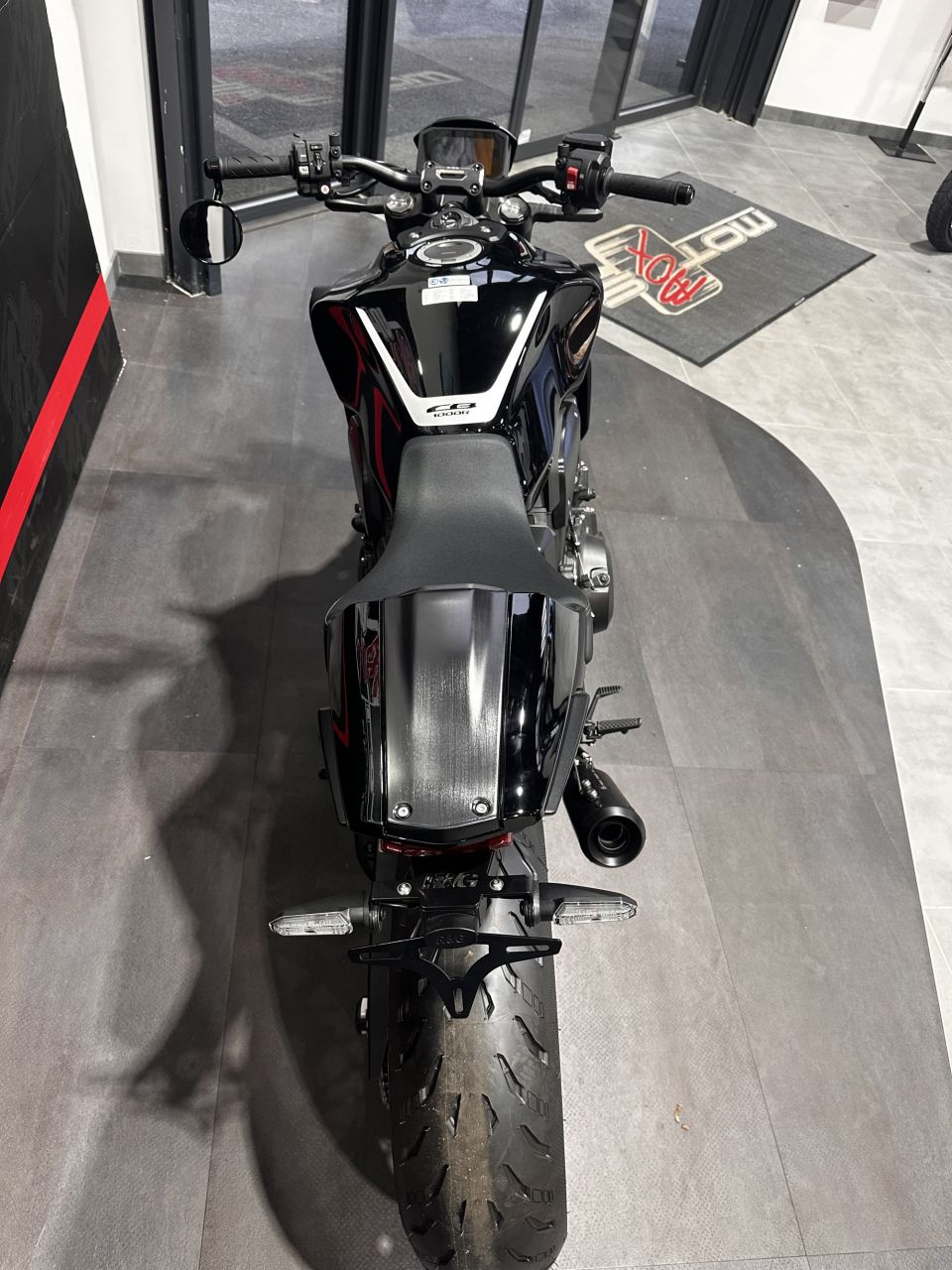HONDA CB 1000 RA 4