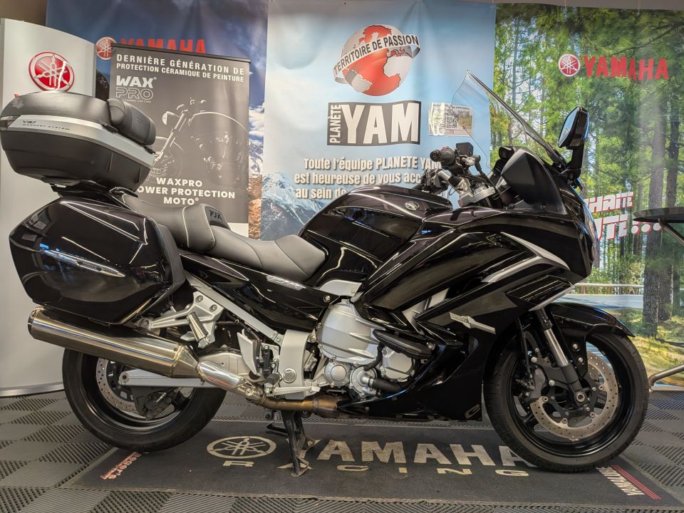 YAMAHA FJR 1300 AS 4