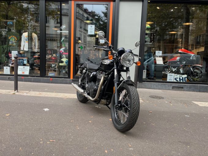 TRIUMPH BONNEVILLE T100 900 4