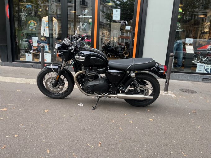 TRIUMPH BONNEVILLE T100 900 4