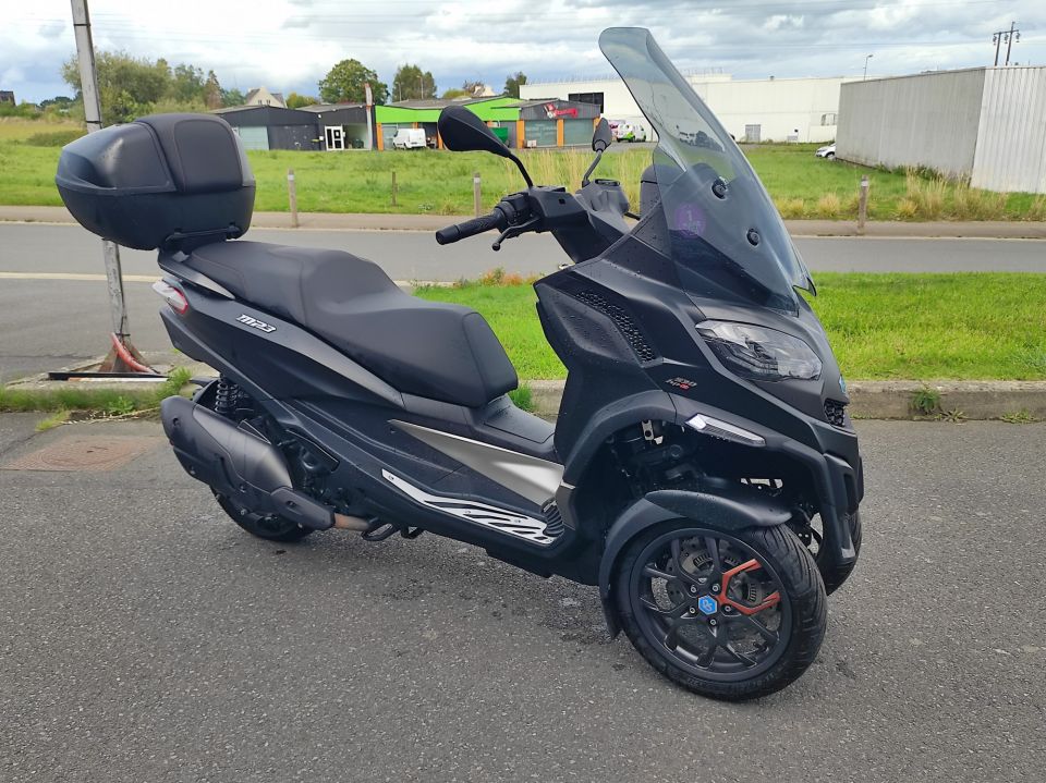 PIAGGIO MP3 530 HPE EXCLUSIVE 4