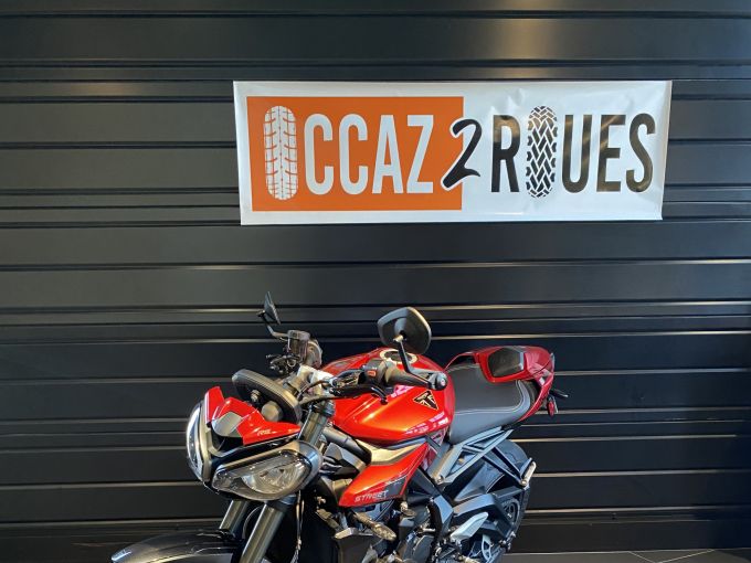 TRIUMPH STREET TRIPLE 765 RS 4
