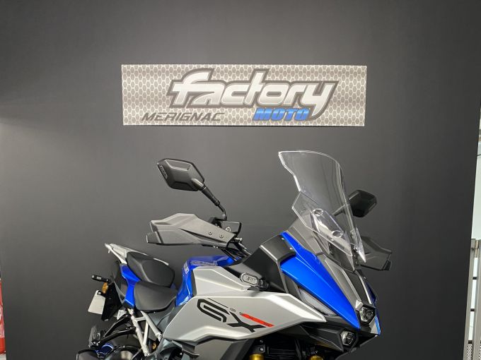 SUZUKI GSX-S 1000 GX 4