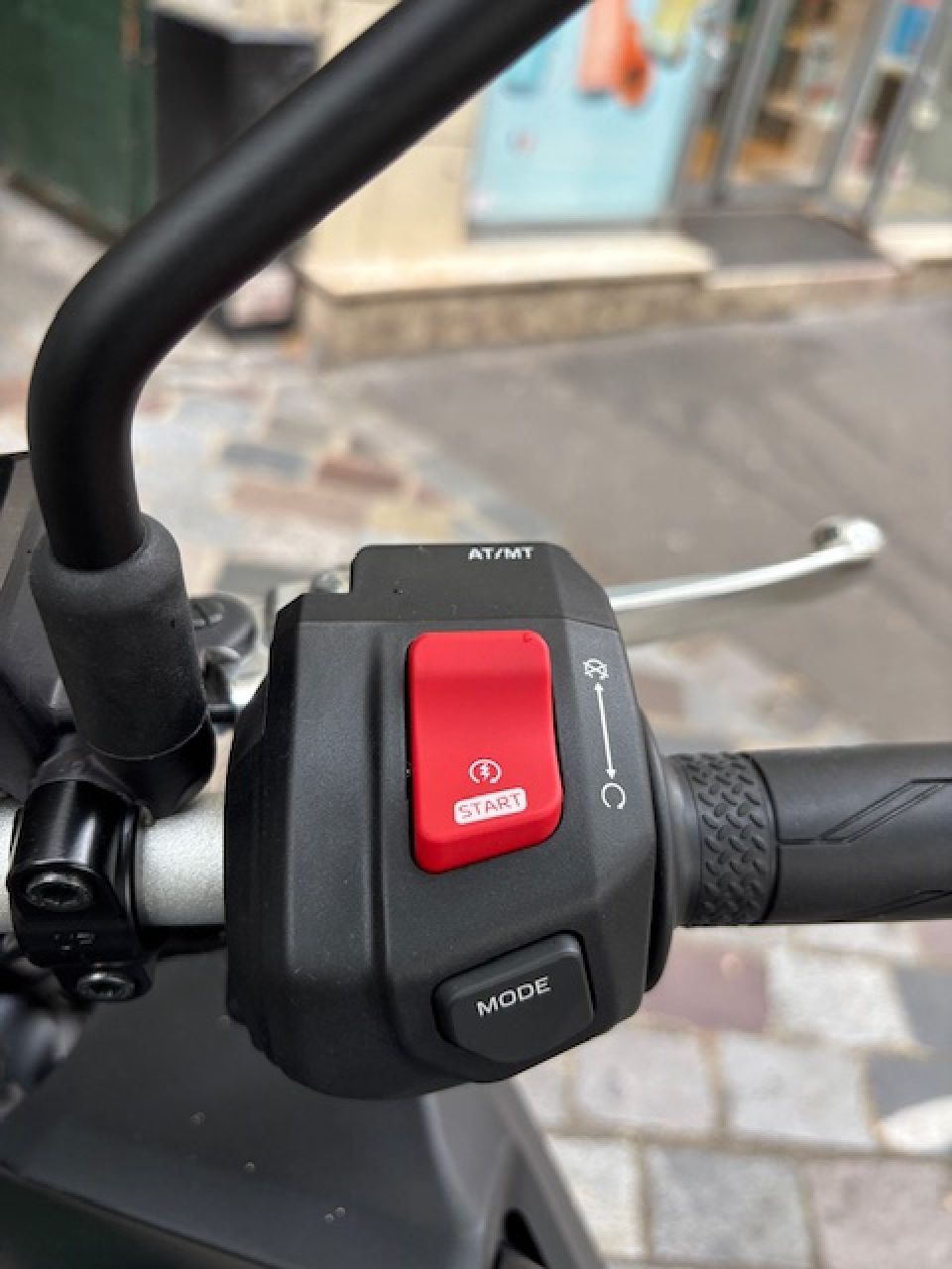 YAMAHA MT-07 Y-AMT 4