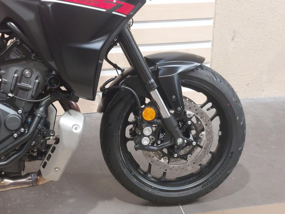 YAMAHA TRACER 7 35KW 4